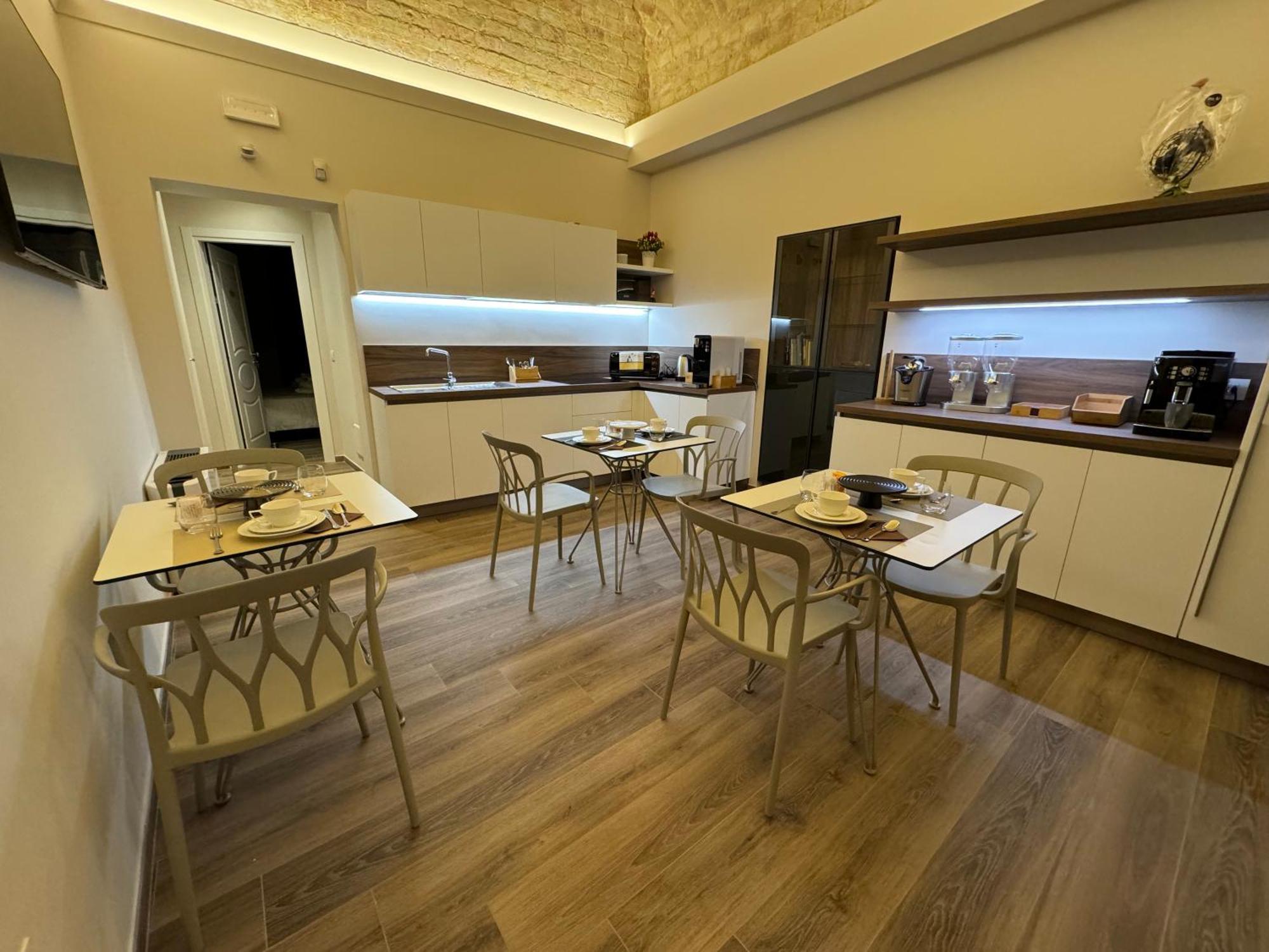 B&B Palazzo Croghan Torremaggiore Экстерьер фото