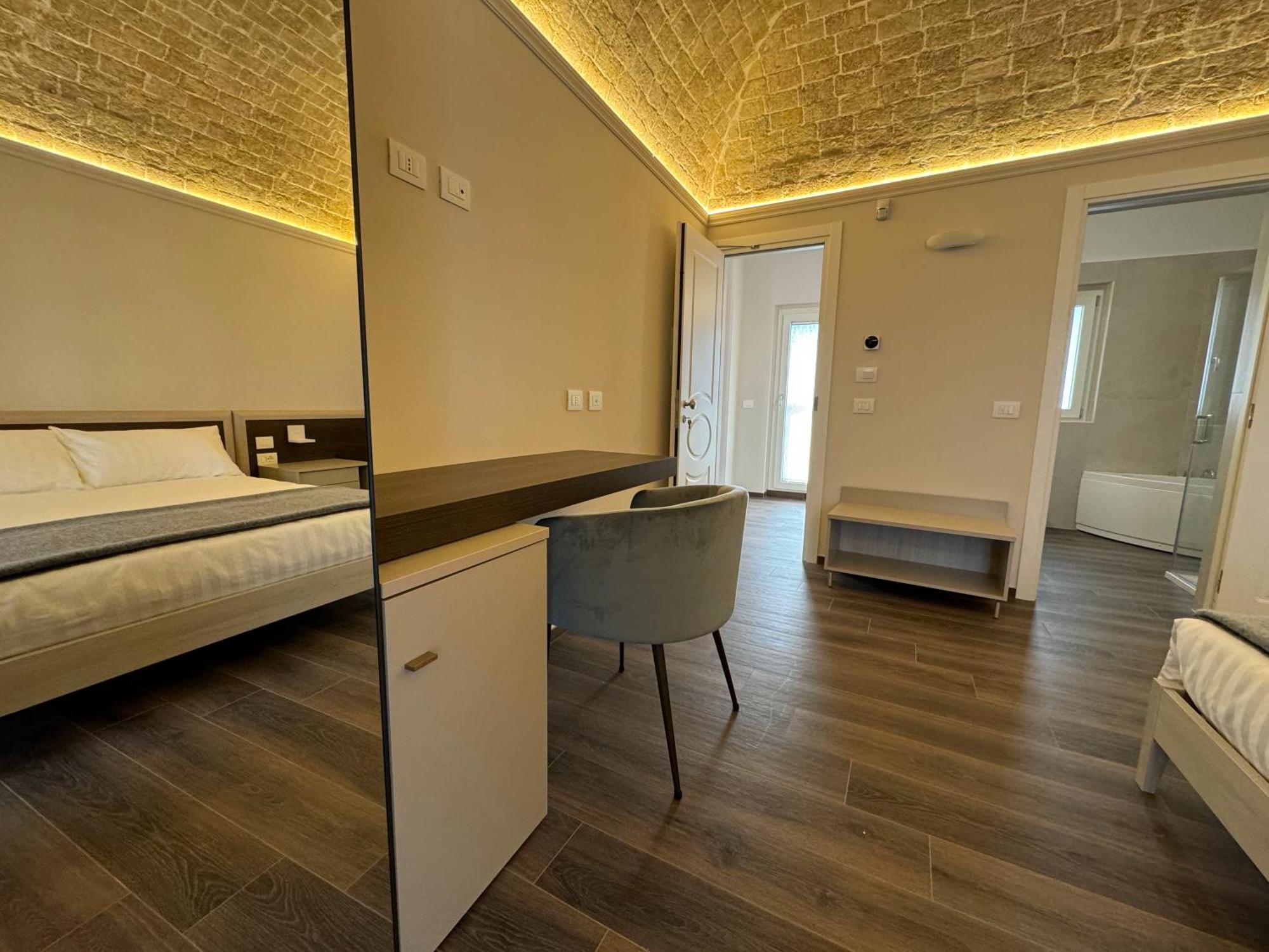B&B Palazzo Croghan Torremaggiore Экстерьер фото