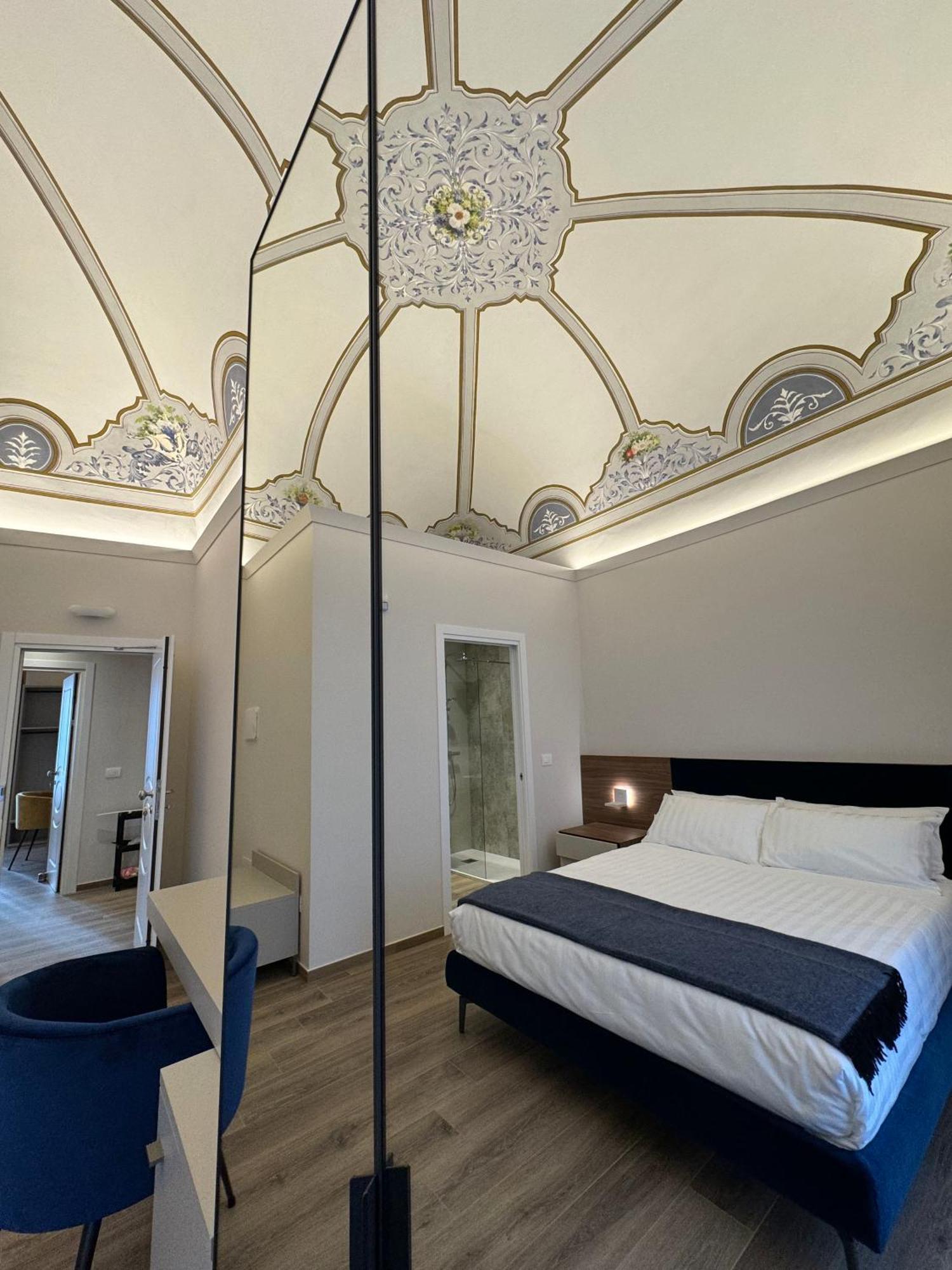 B&B Palazzo Croghan Torremaggiore Экстерьер фото