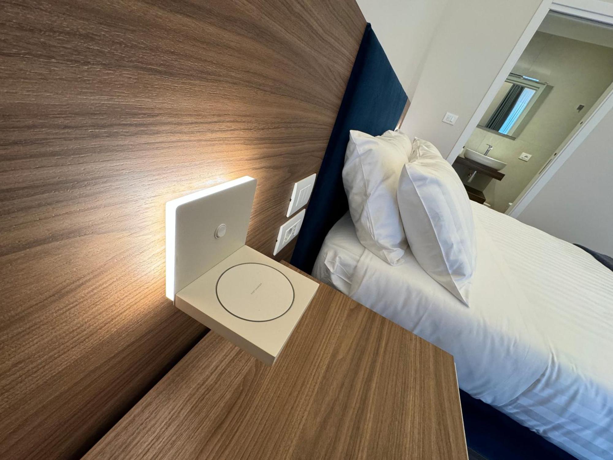 B&B Palazzo Croghan Torremaggiore Экстерьер фото