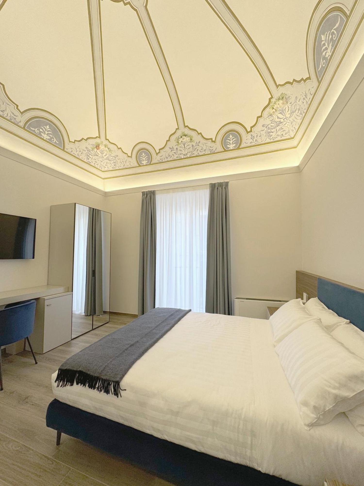 B&B Palazzo Croghan Torremaggiore Экстерьер фото